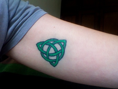 celtic triquetra tattoo