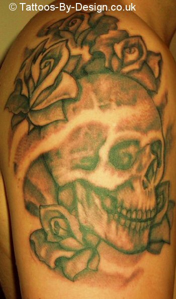 skull and roses